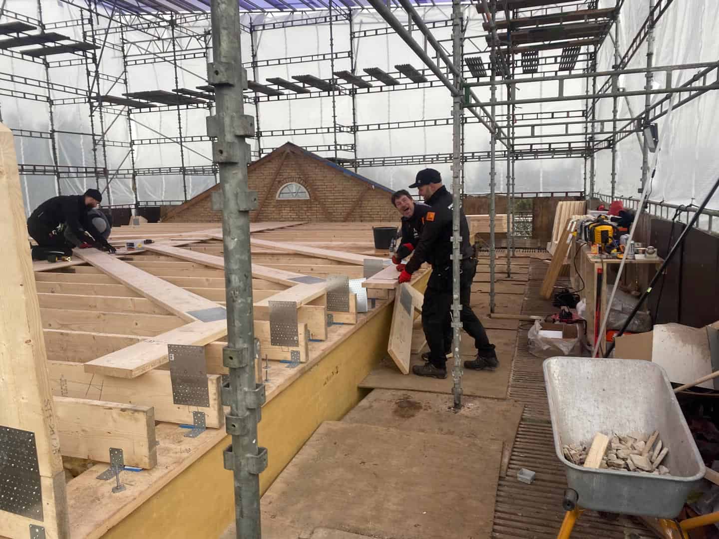 Tag renoveres af professionelle